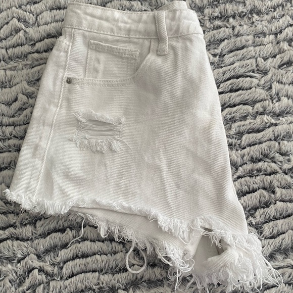 White denolm jean shorts - Picture 3 of 4